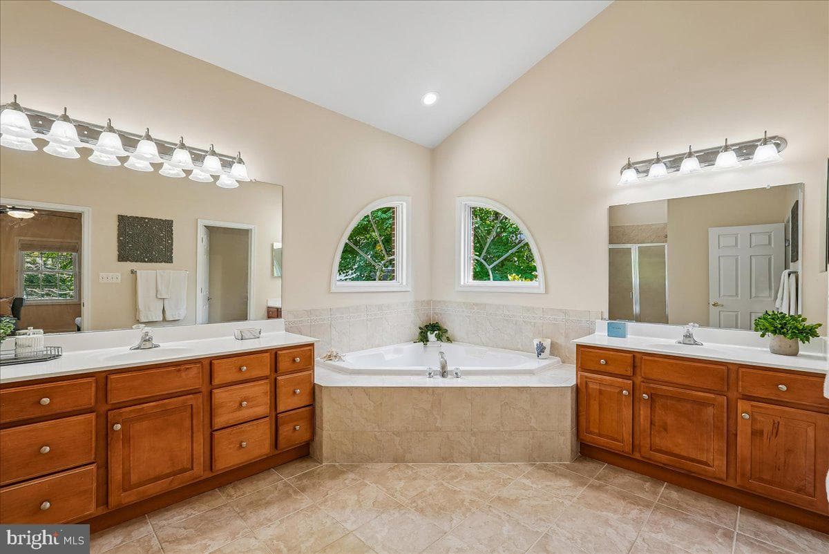 6322 Halsey Road photo 35