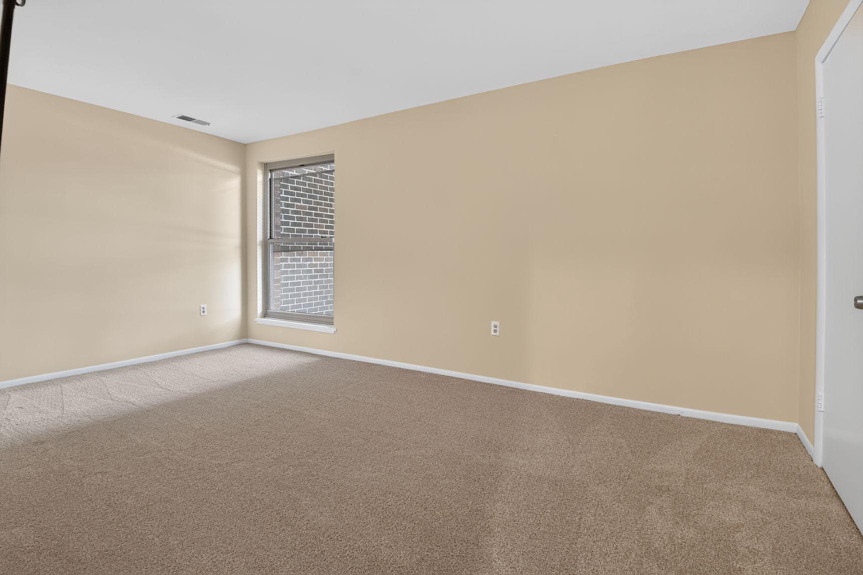 3354 Woodburn Road #11 photo 15