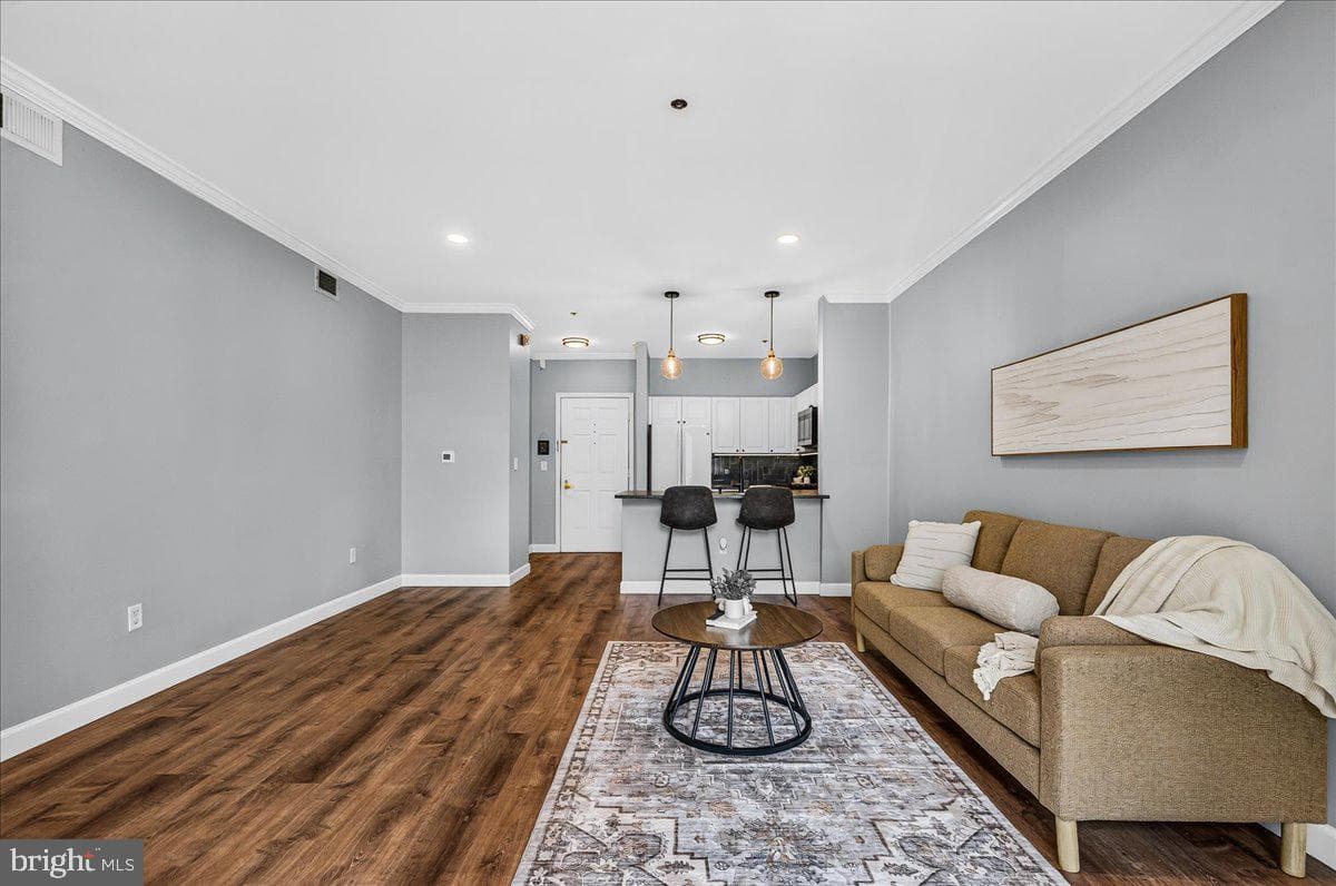 1625 International Drive #218 photo 9