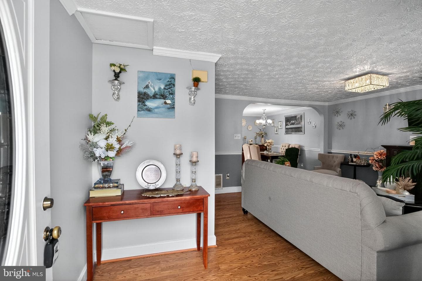 8460 Rippled Creek Court photo 4