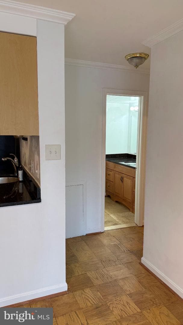 2911 Charing Cross Road #6 photo 38
