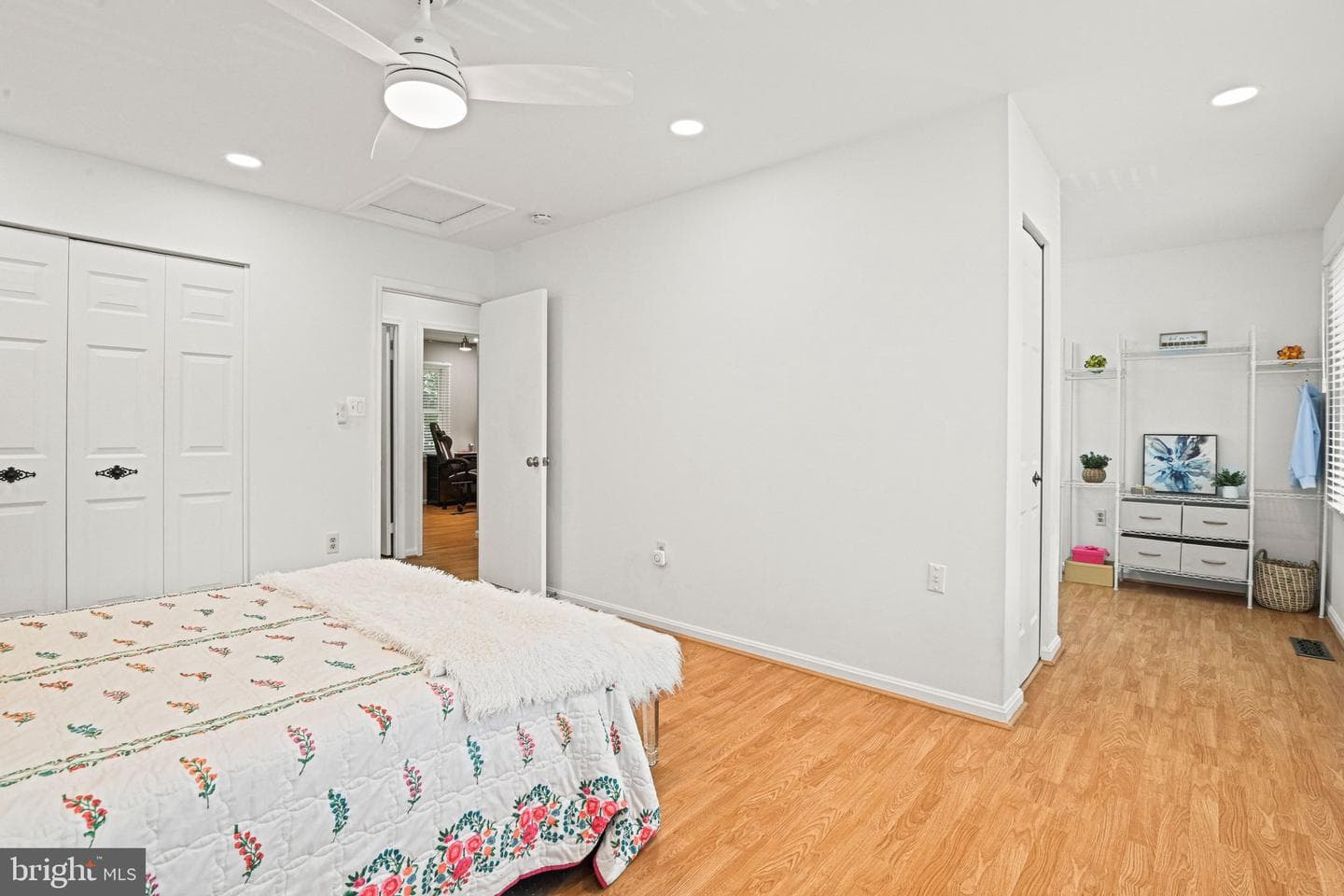 9664 Masterworks Drive photo 24