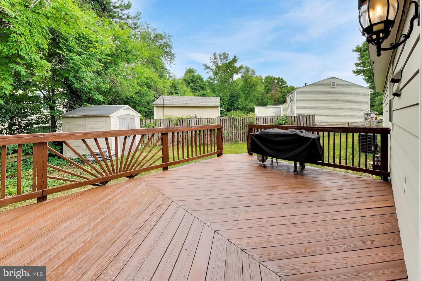 5932 Peregrine Dr. photo 37