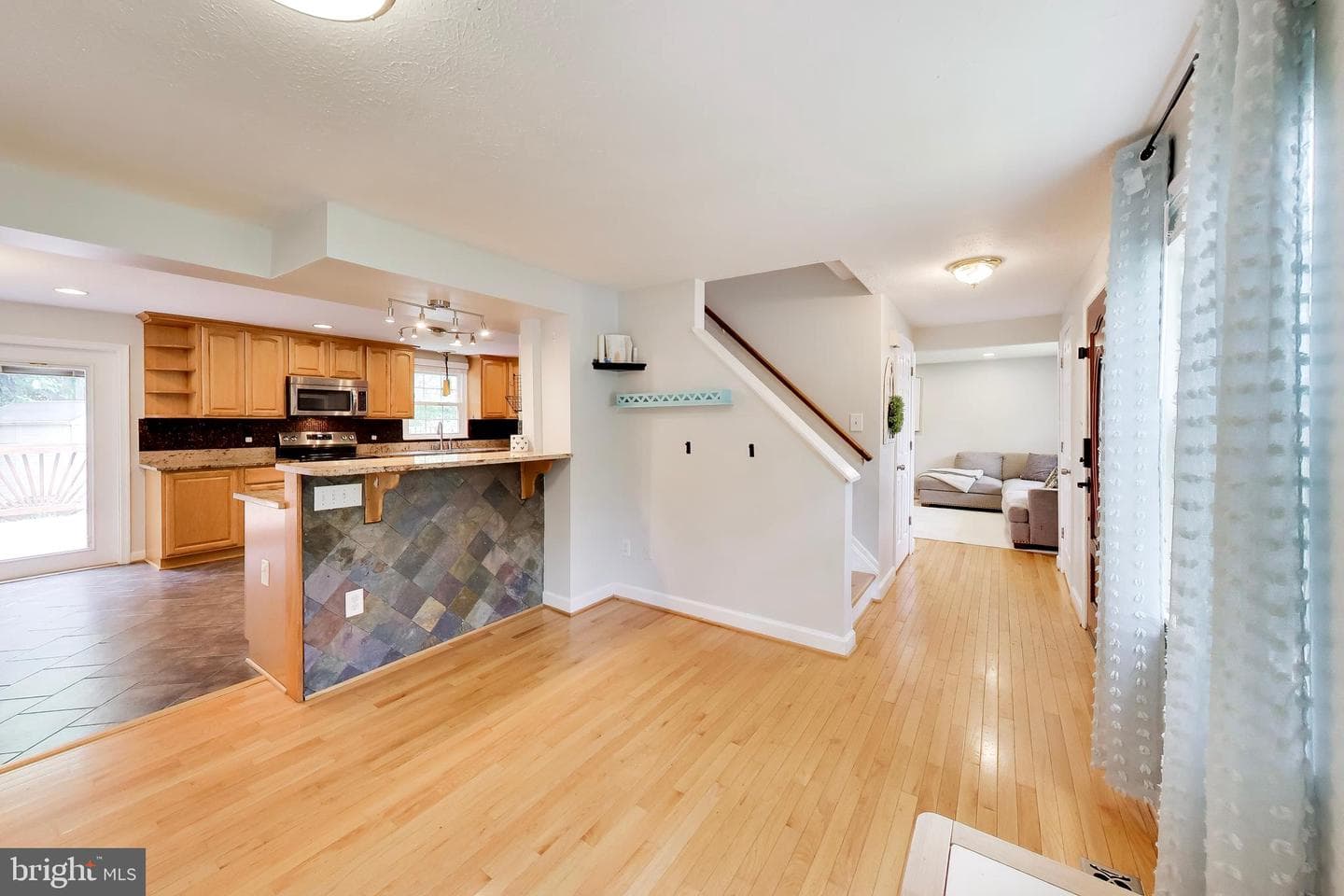 5932 Peregrine Dr. photo 8