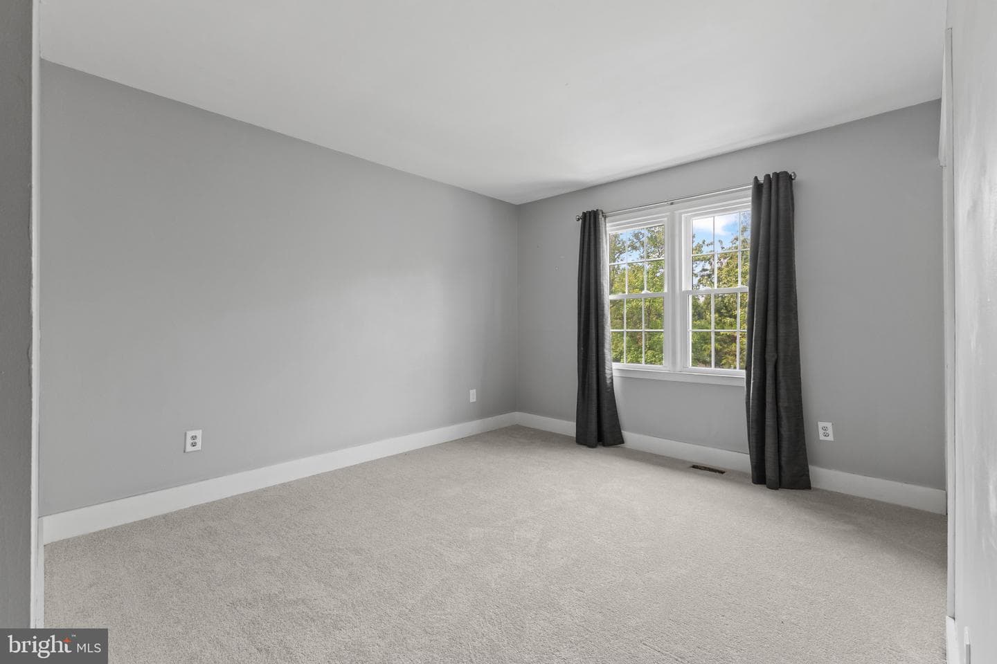 9619 Hillock Court photo 17