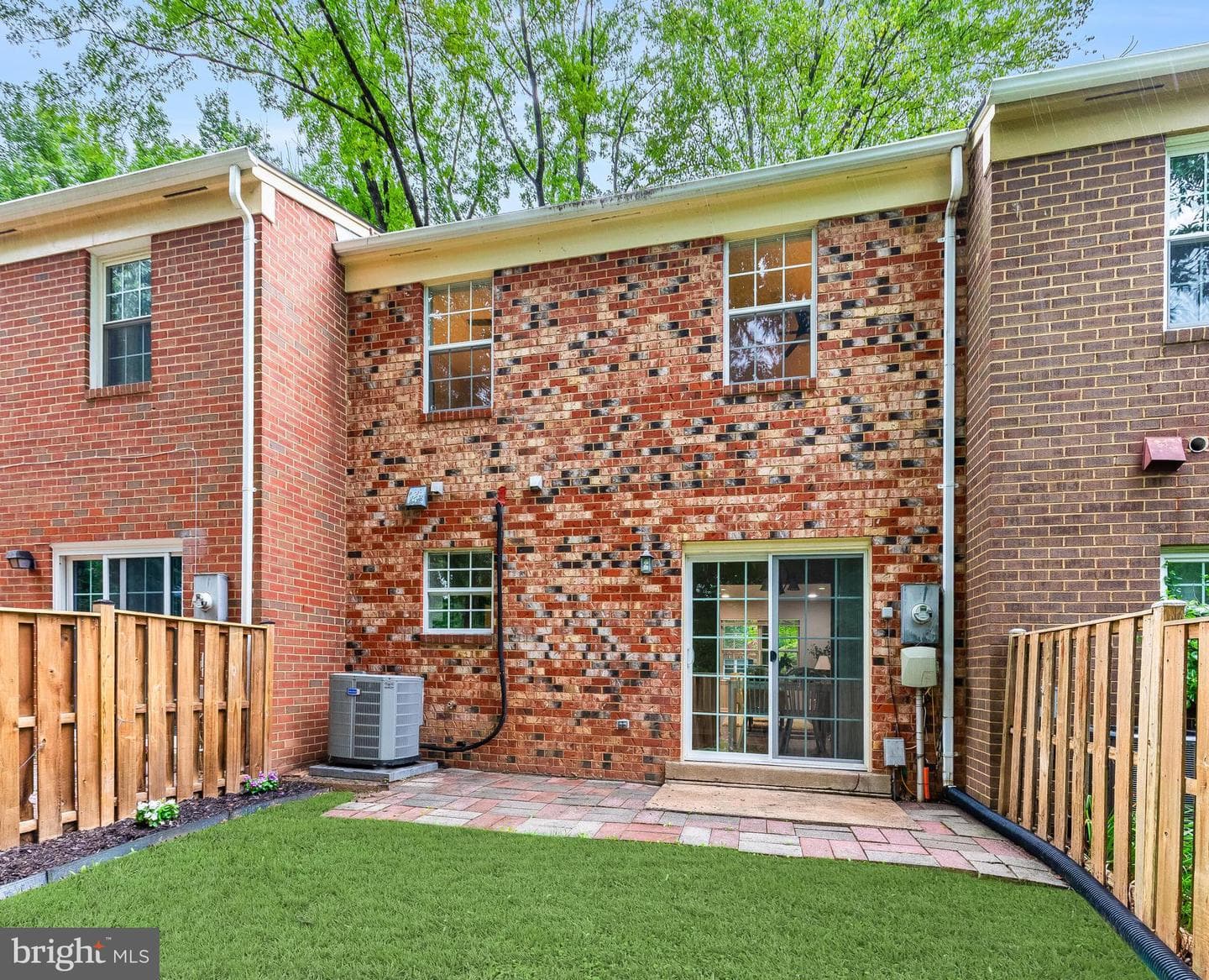 2256 Gunsmith Square photo 4
