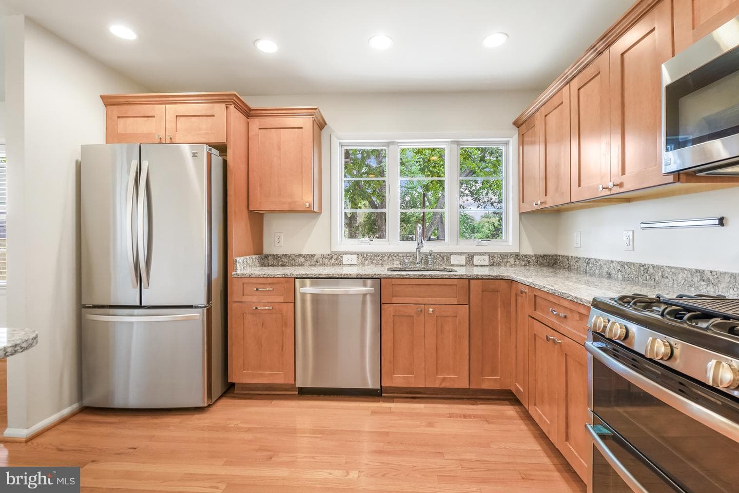 8524 Doter Drive photo 23