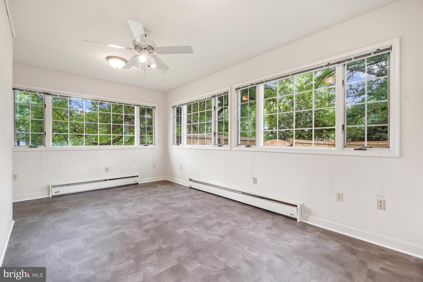 8524 Doter Drive photo 25