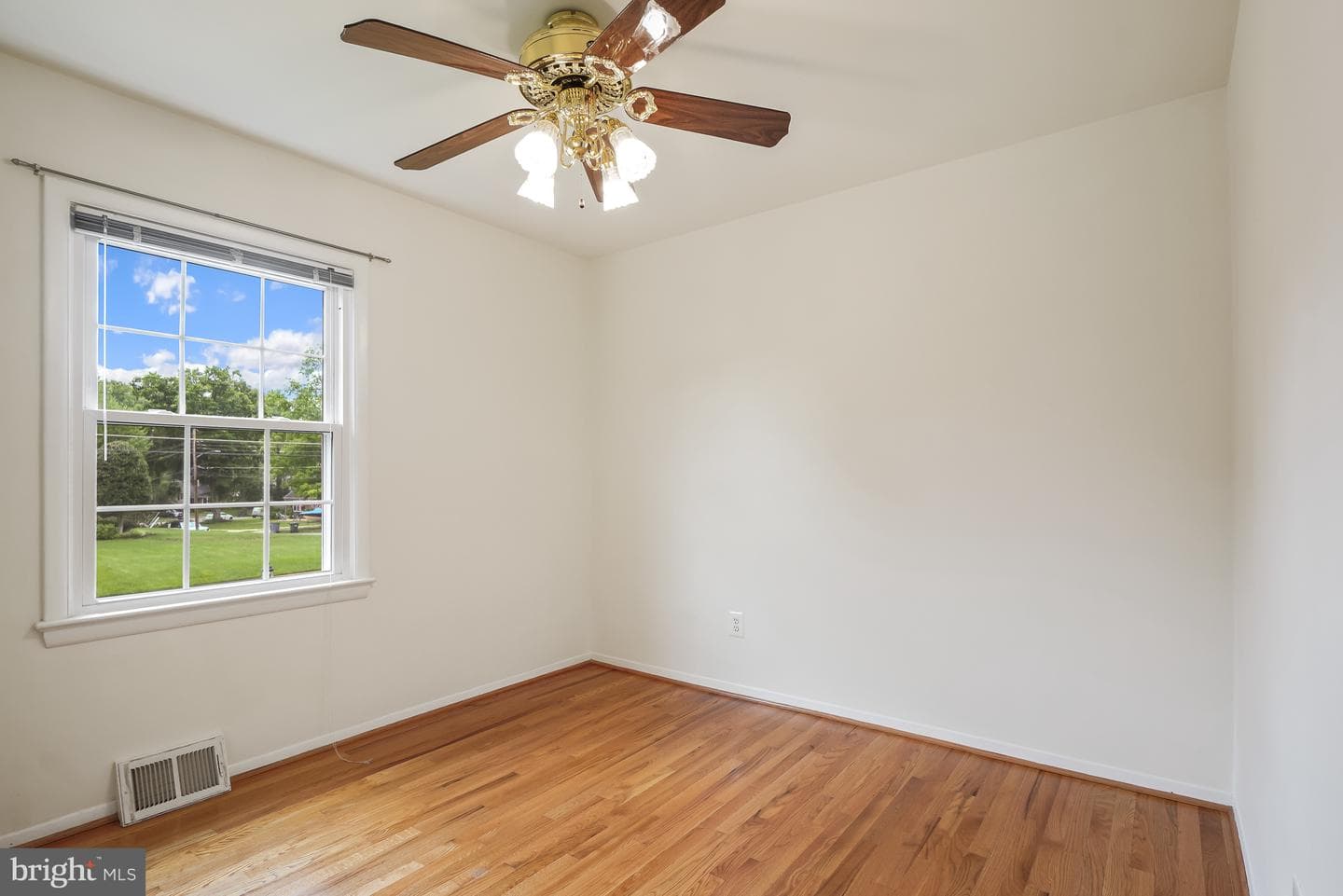 8524 Doter Drive photo 34