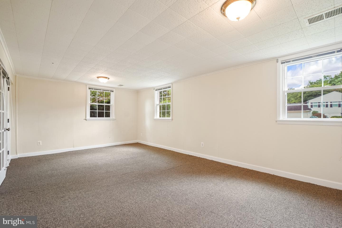 8524 Doter Drive photo 46