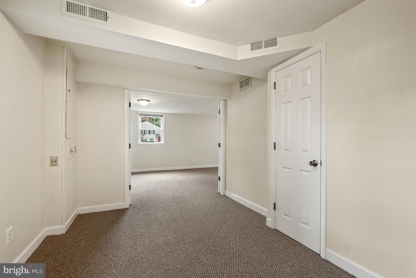 8524 Doter Drive photo 53