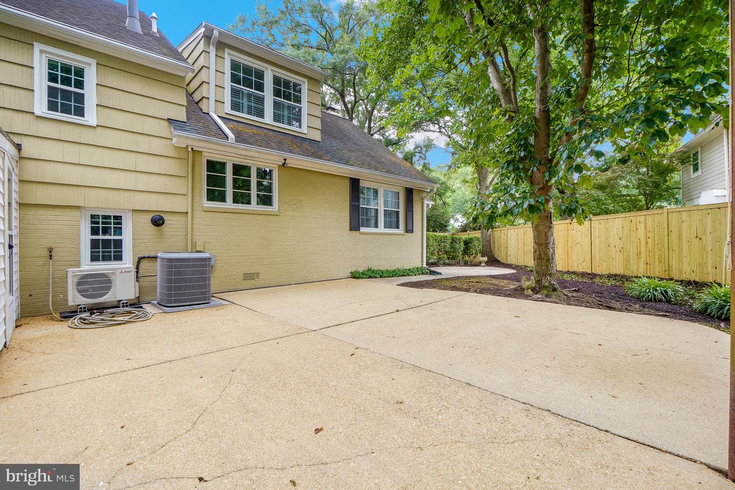 8524 Doter Drive photo 66