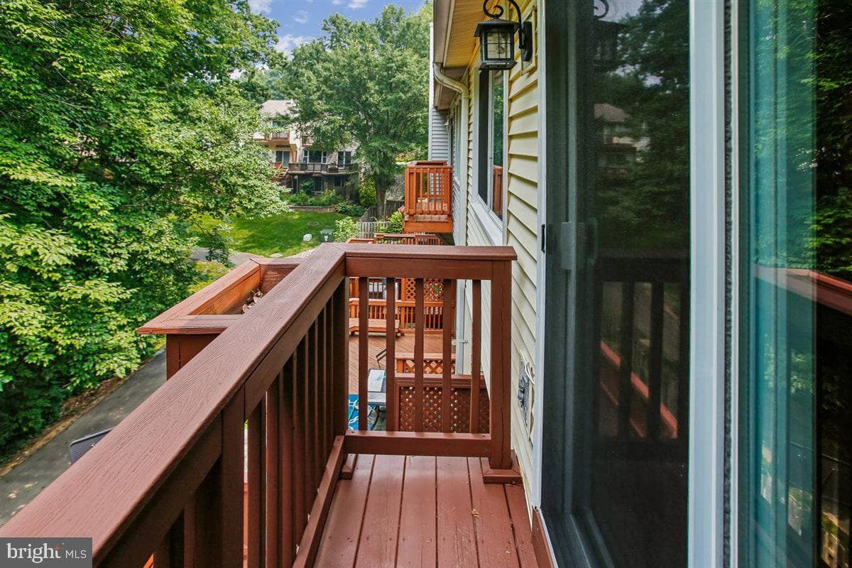8044 Galla Knoll Circle photo 25