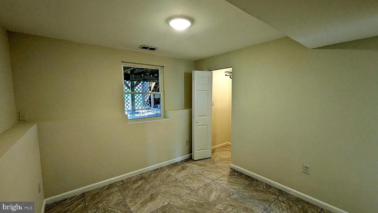 2929 Ashdown Forest Drive photo 27