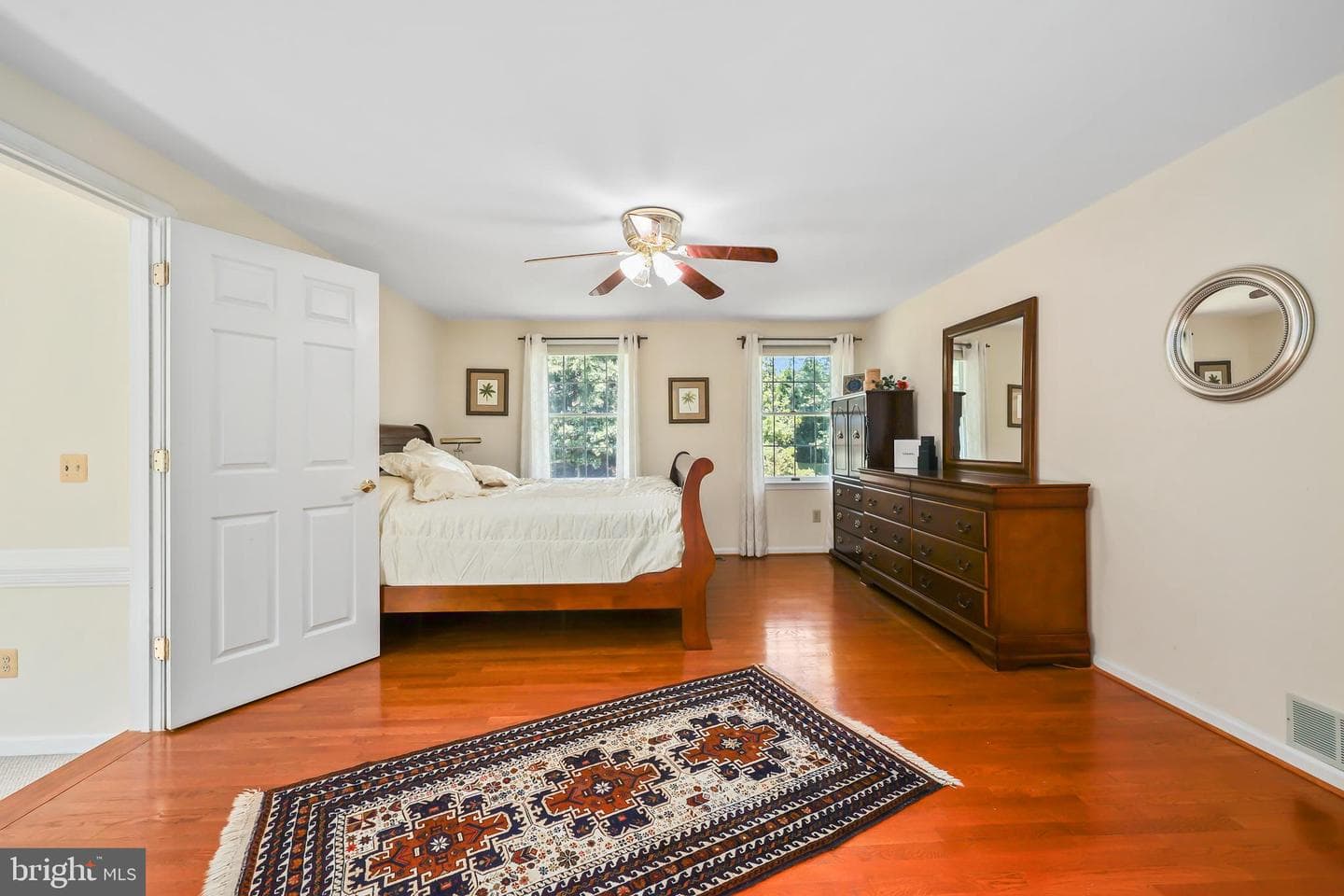 10915 Belgravia Court photo 28