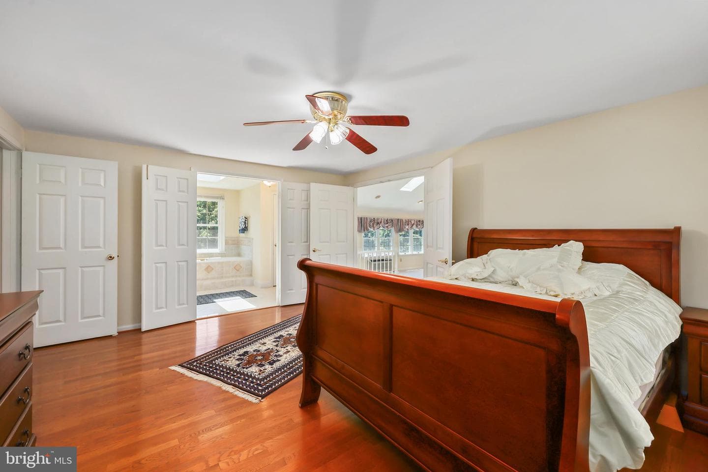 10915 Belgravia Court photo 29