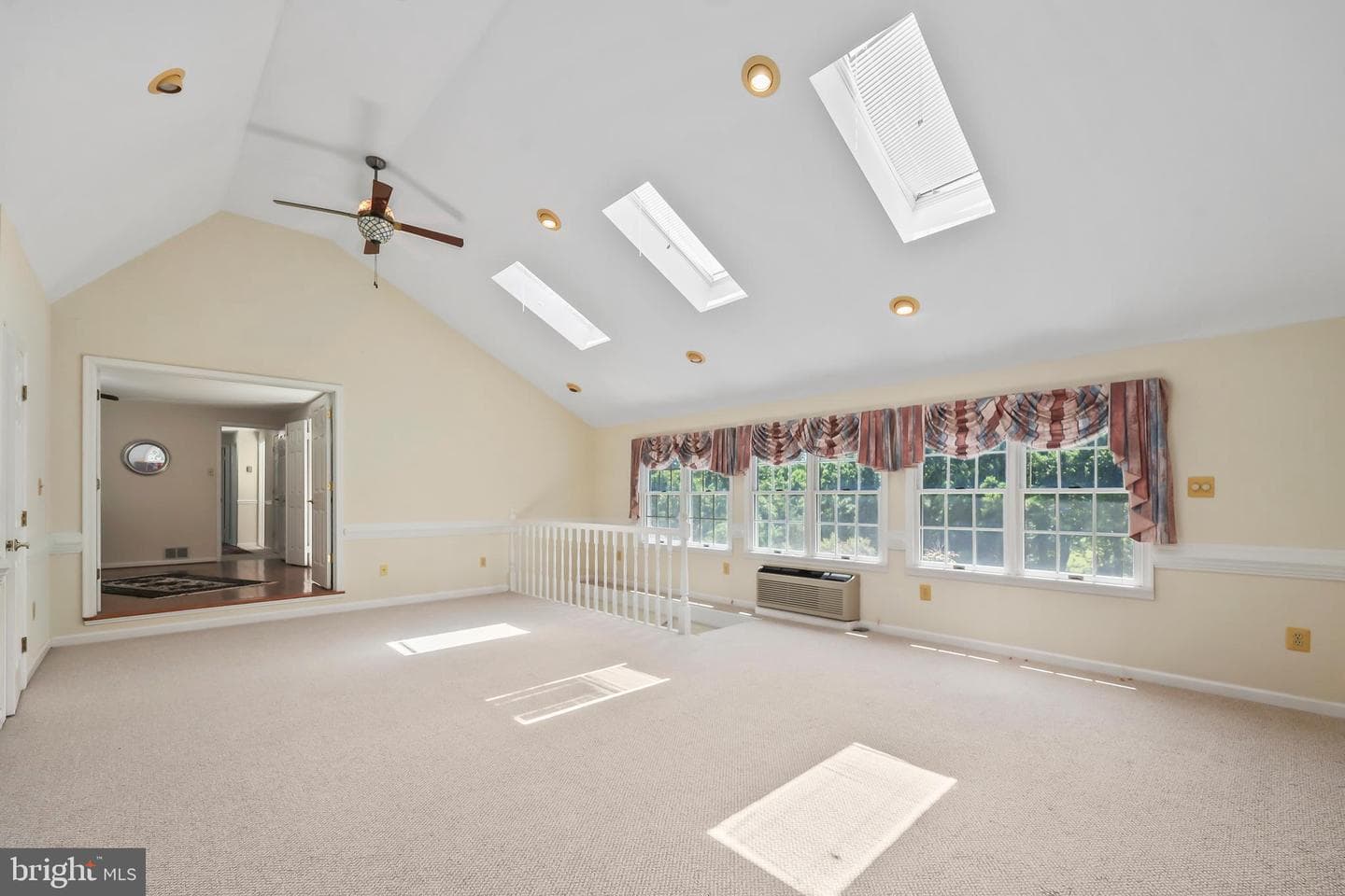 10915 Belgravia Court photo 34