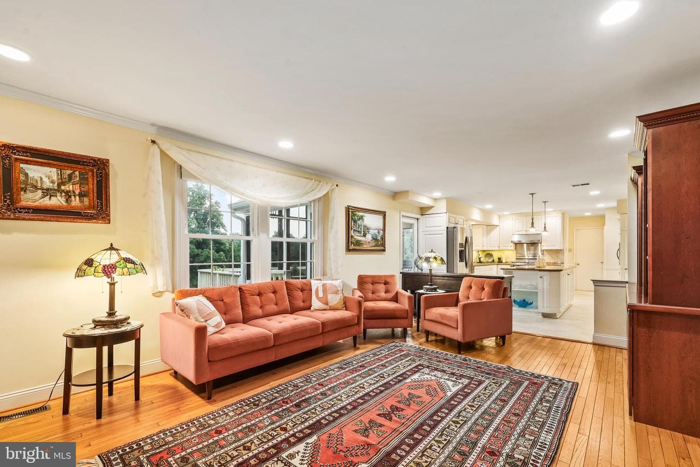 10915 Belgravia Court photo 9