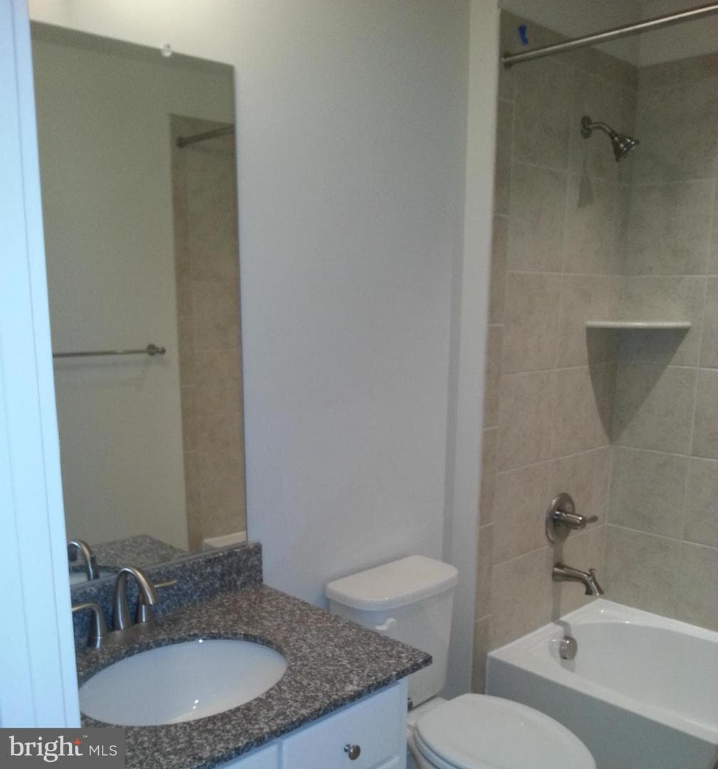 13717 Neil Armstrong Avenue photo 12