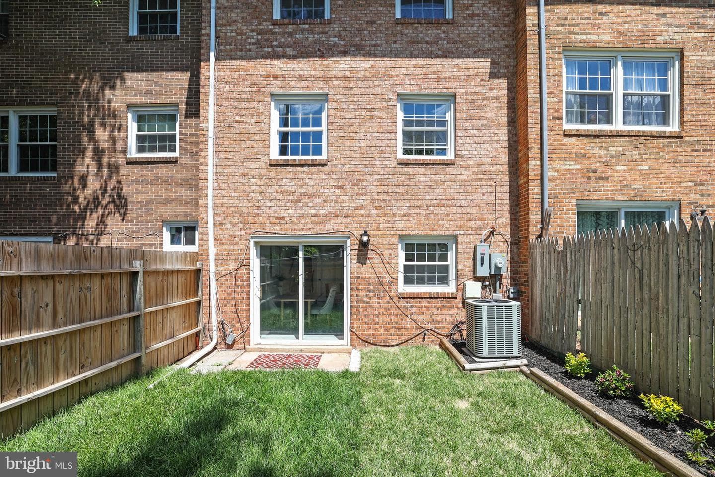 14819 Smethwick Place photo 28