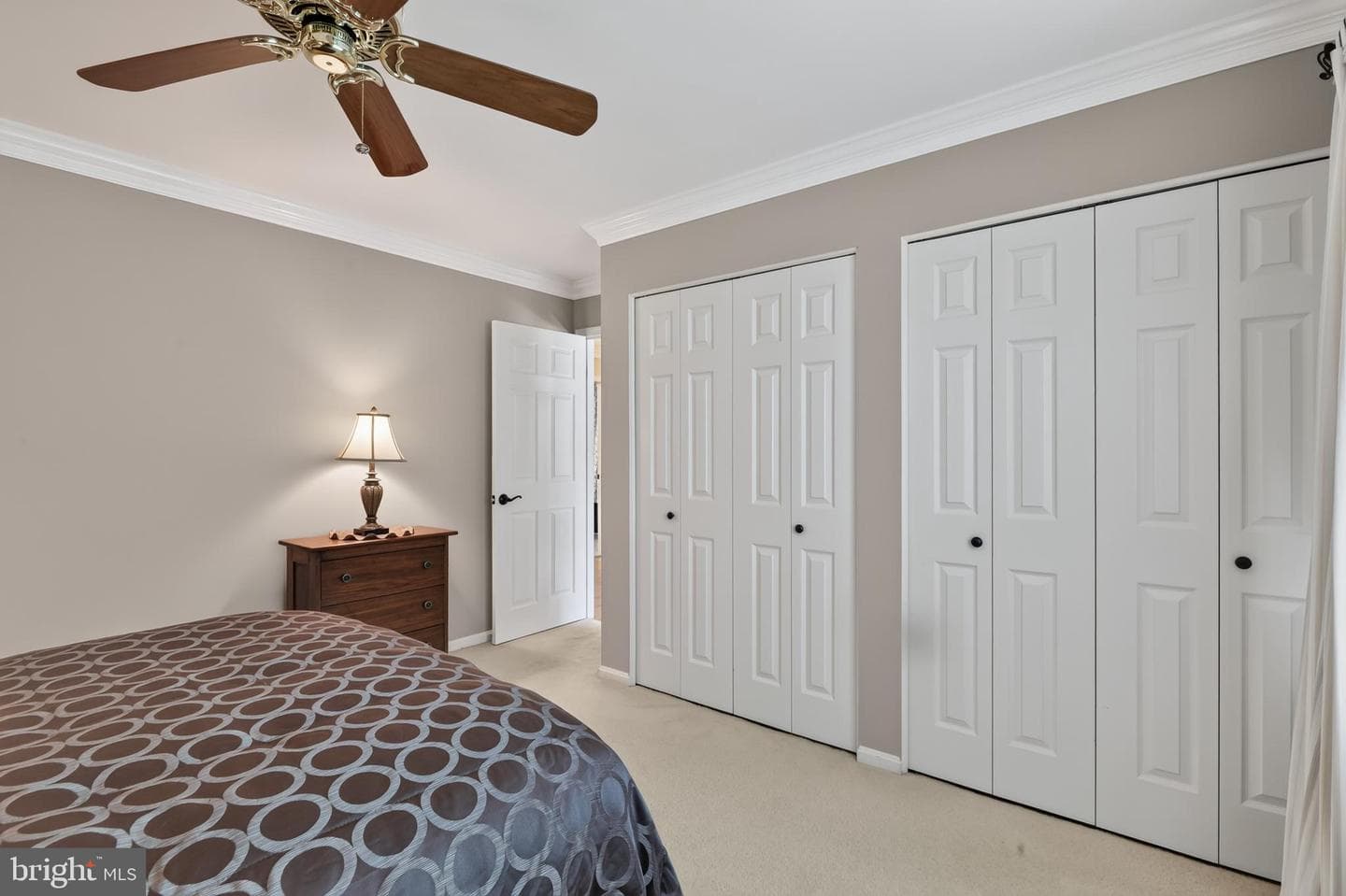 8024 Garlot Drive photo 25