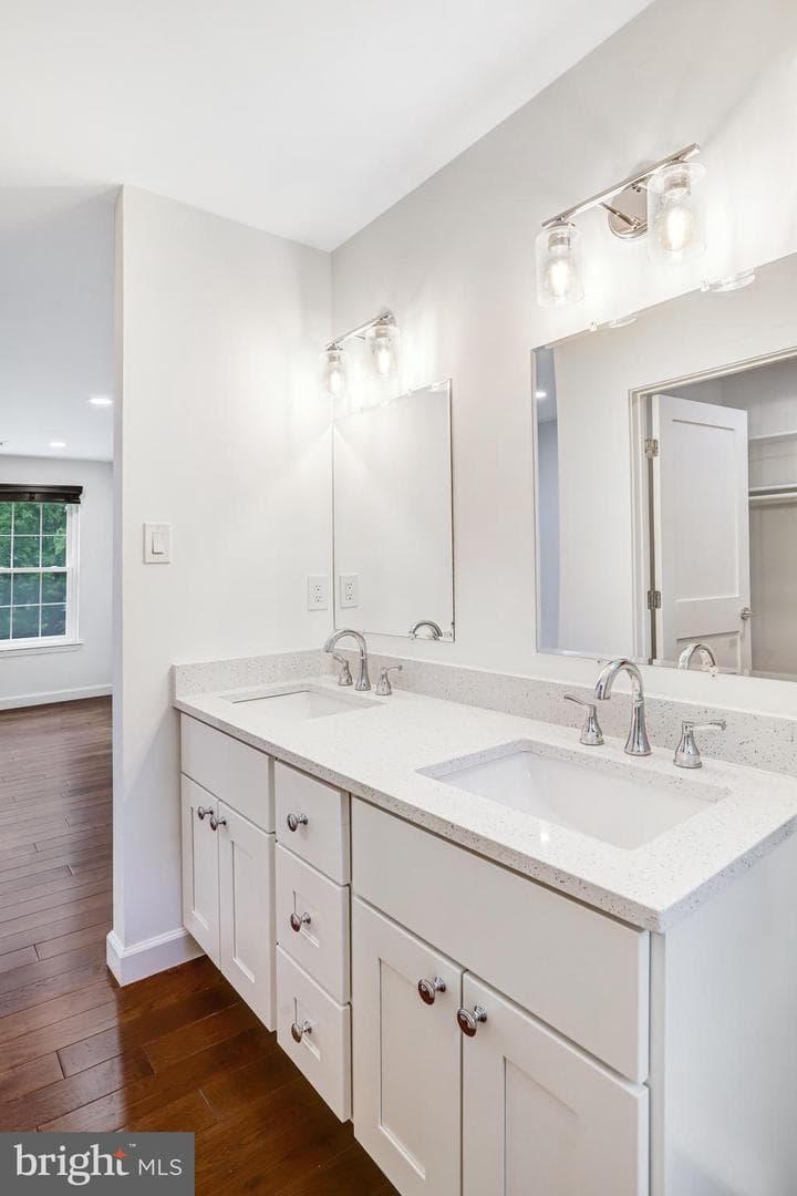 1413 Bayshire Lane photo 25