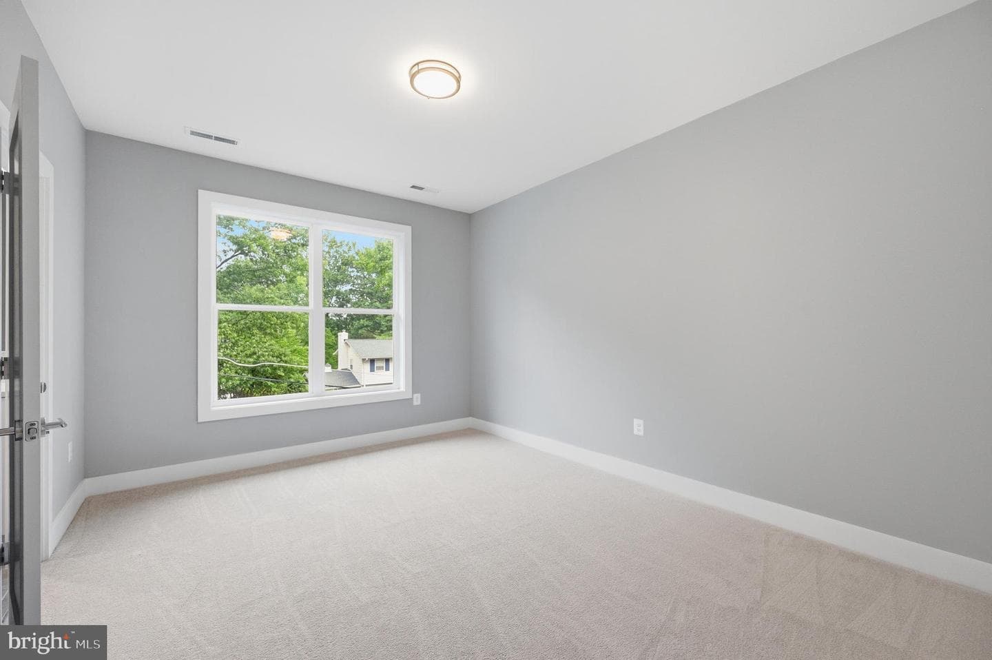 449 Lawyers Road NW photo 45