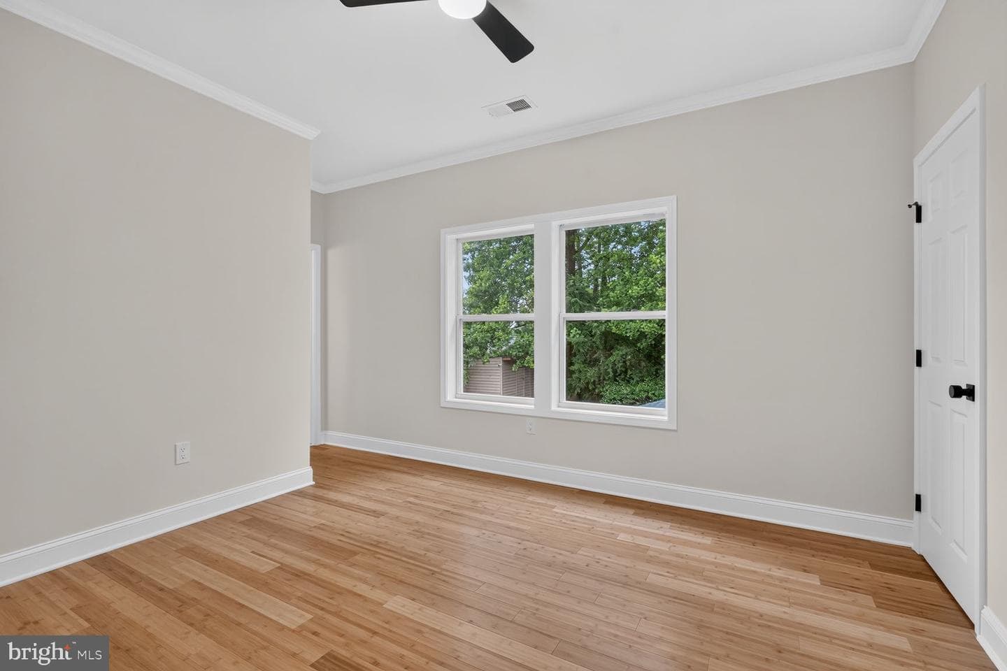 7304 Dickenson Street photo 28