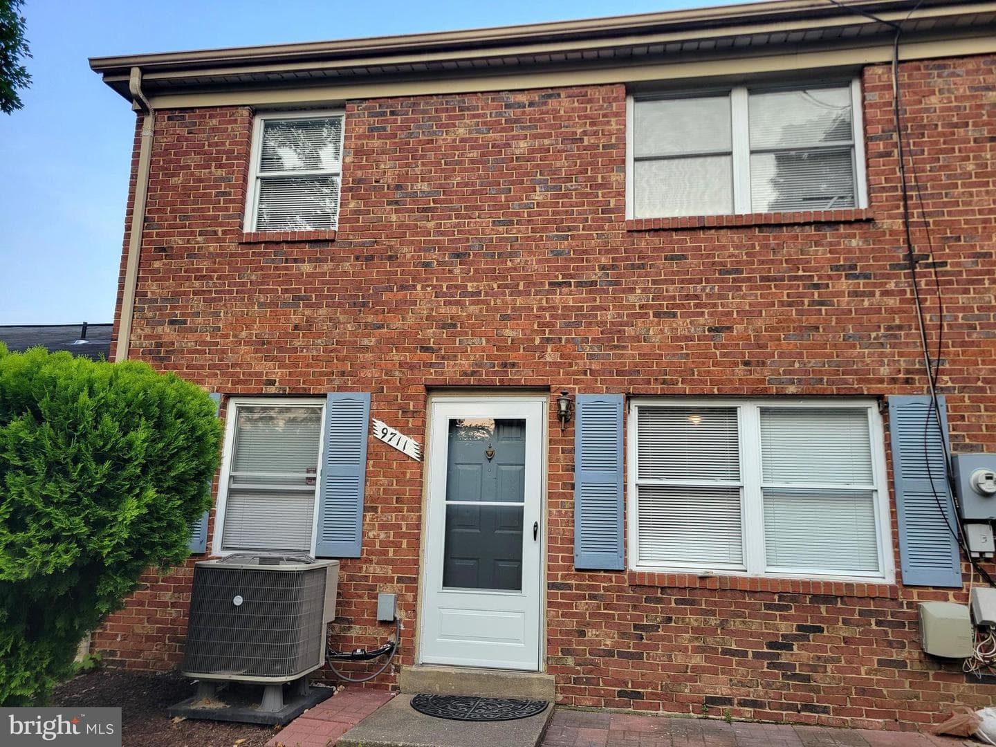 9711 Hagel Circle #42/E, Lorton