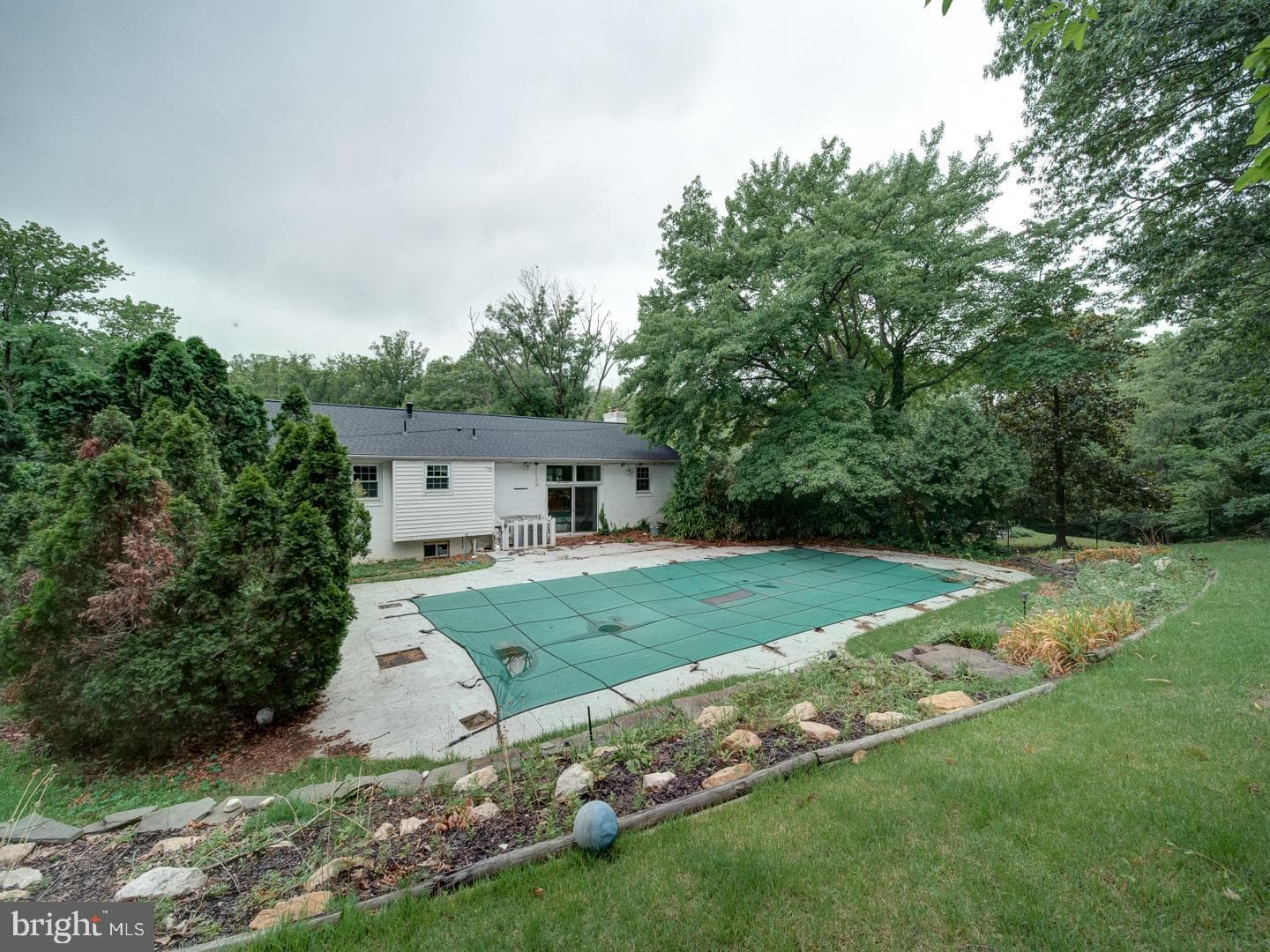 4837 Randolph Drive photo 5