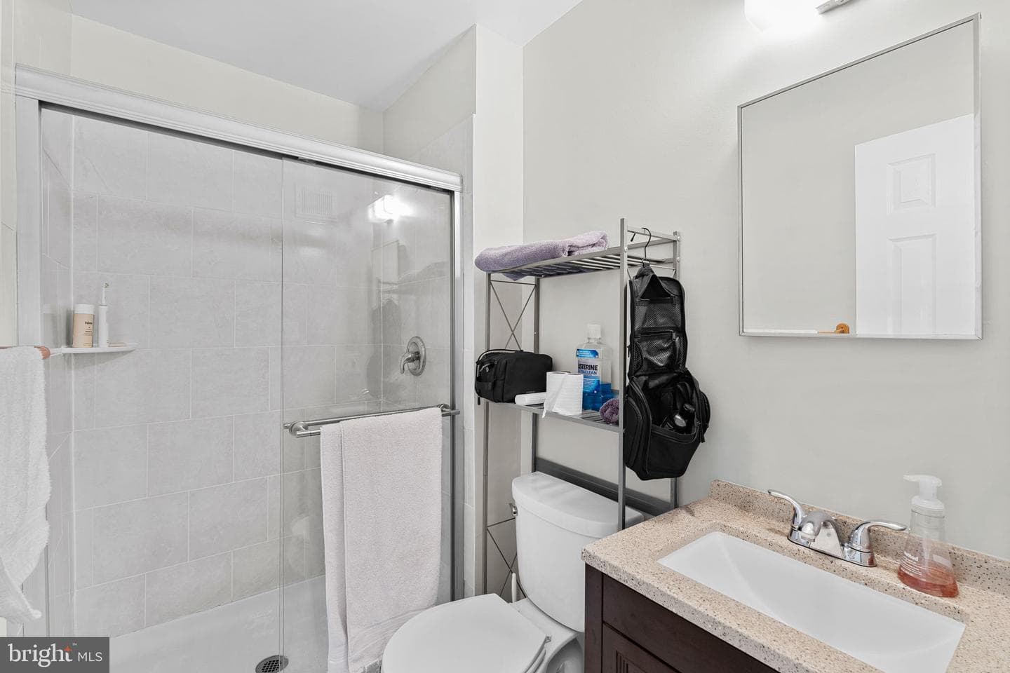 8942 Astongale Court photo 22