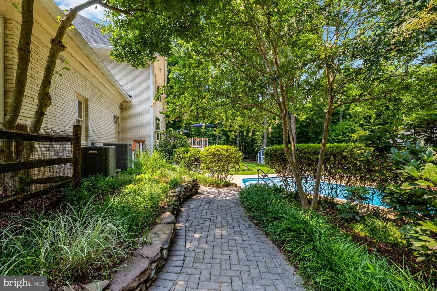 10608 Kilcormac Way photo 100