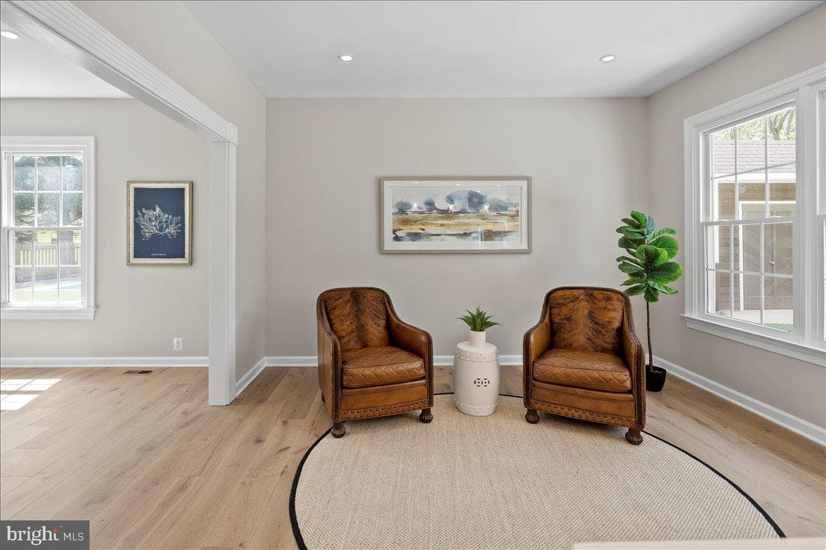 353 Gallop Wood Place photo 19