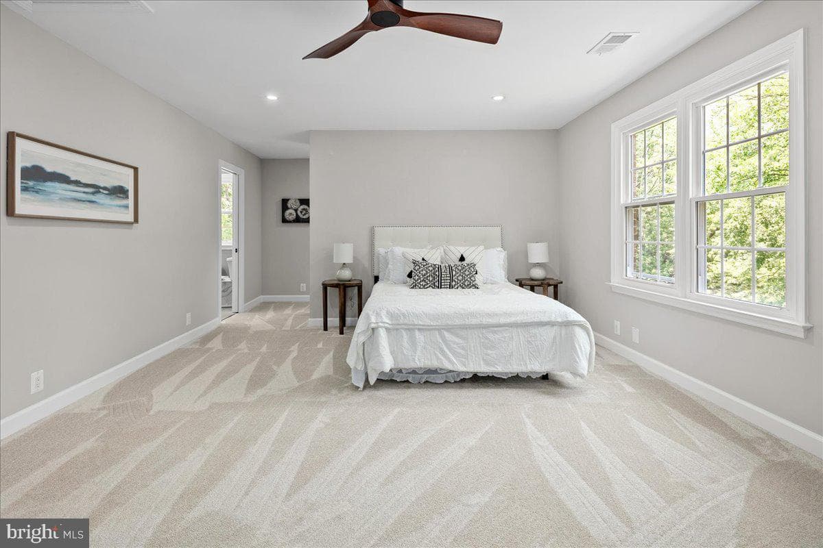 353 Gallop Wood Place photo 65