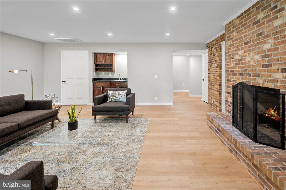 353 Gallop Wood Place photo 82