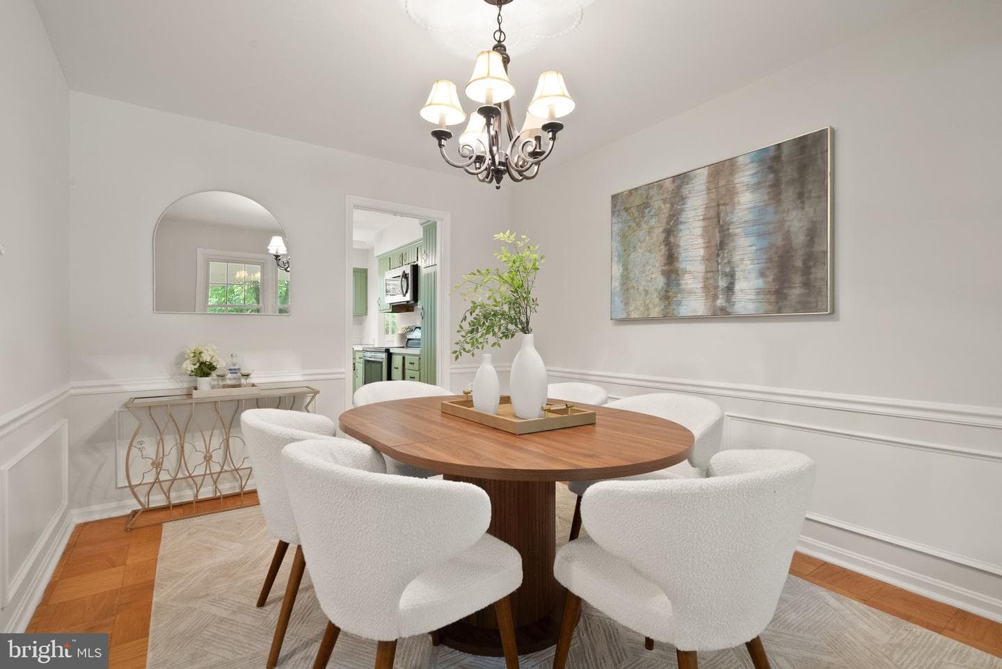 8104 Chivalry Road photo 13