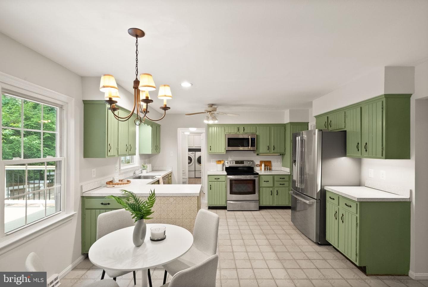 8104 Chivalry Road photo 15