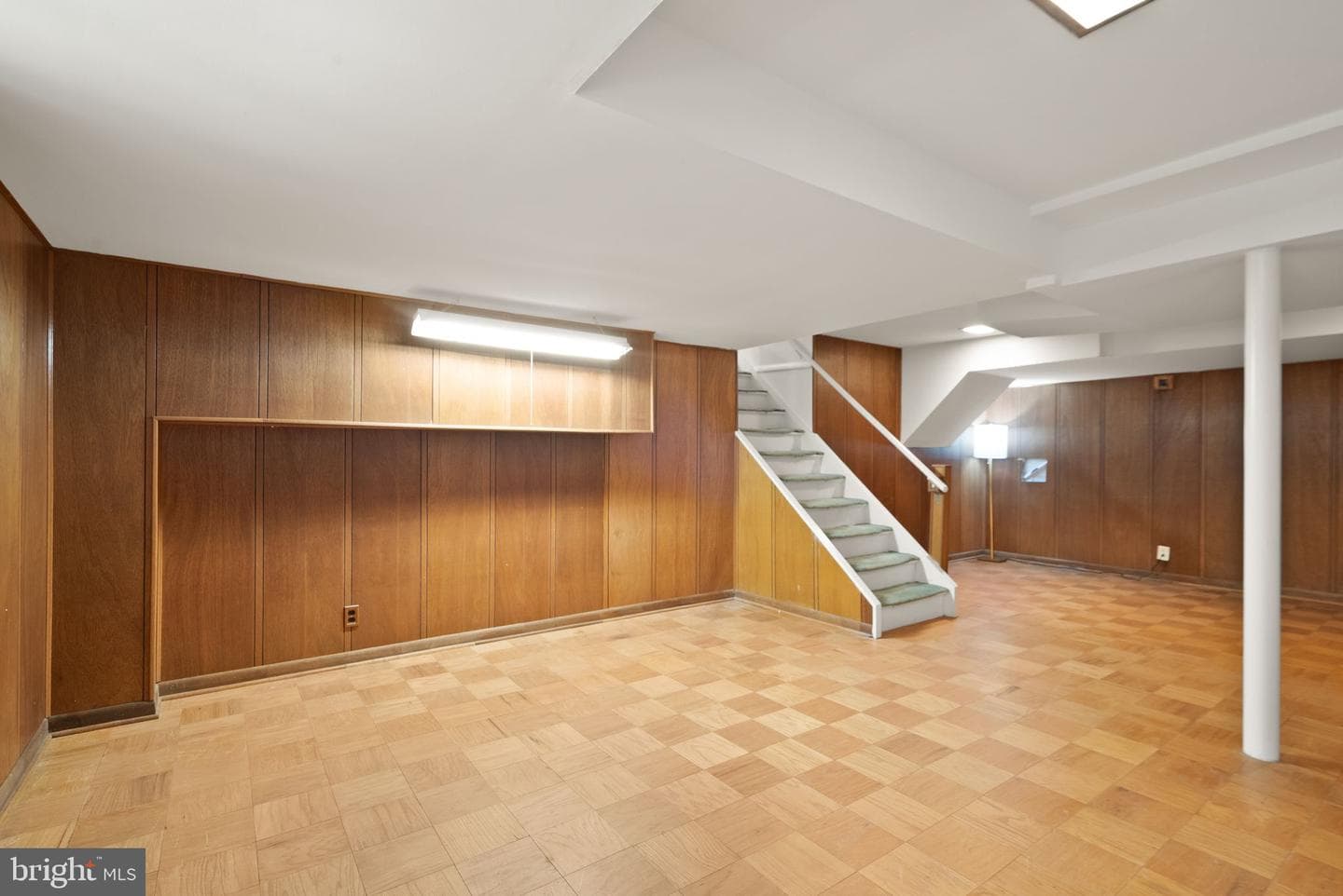 8104 Chivalry Road photo 45