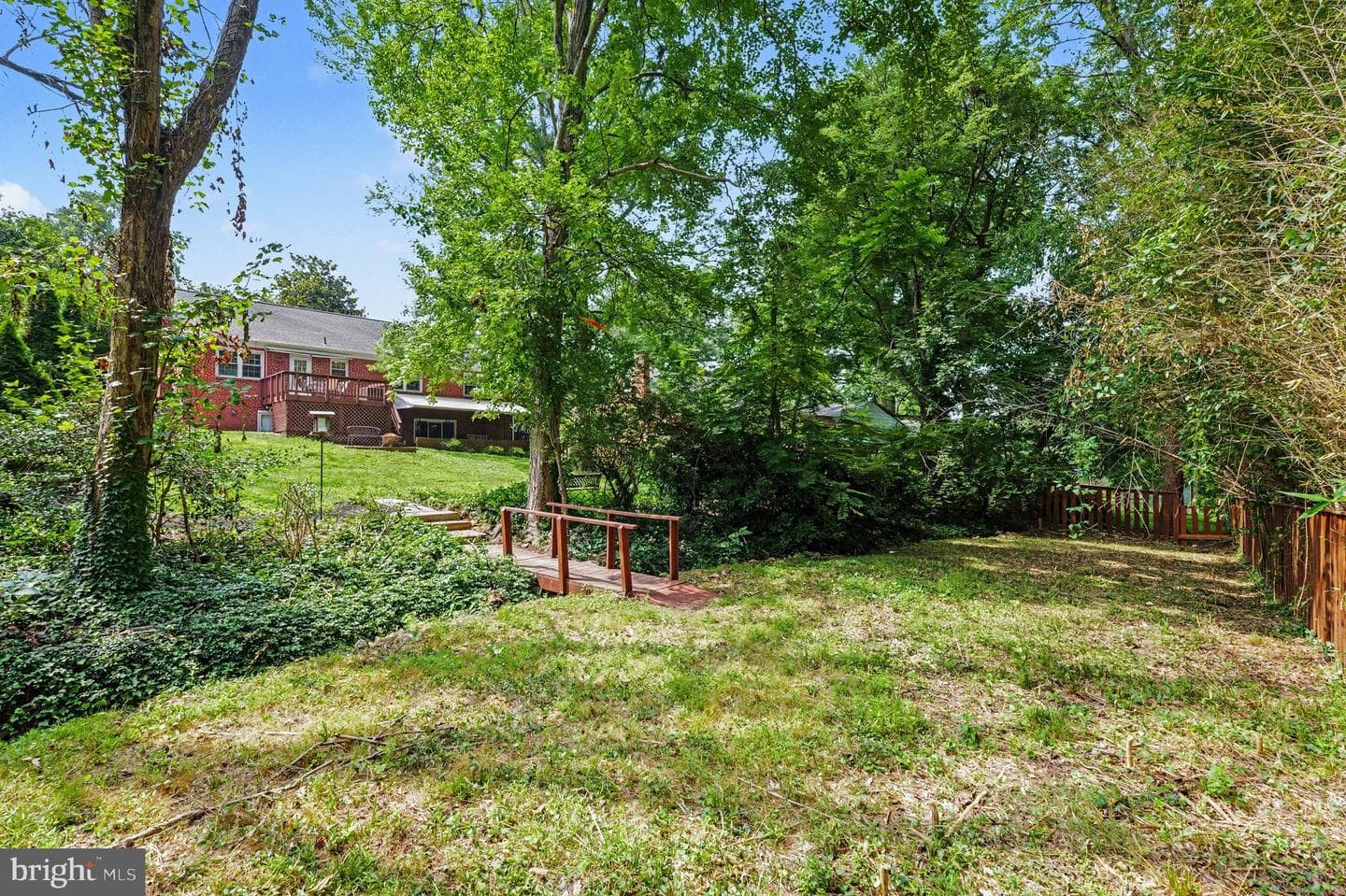 3058 Hazelton Street photo 33