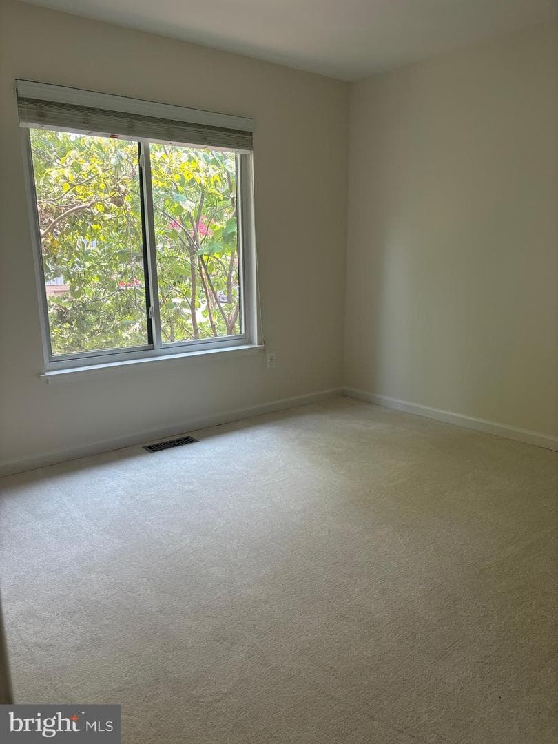 1833 Ivy Oak Square #49 photo 16
