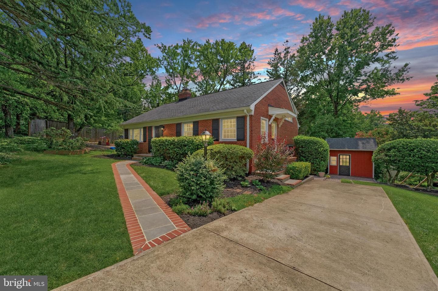 1501 Alexandria Avenue photo 1