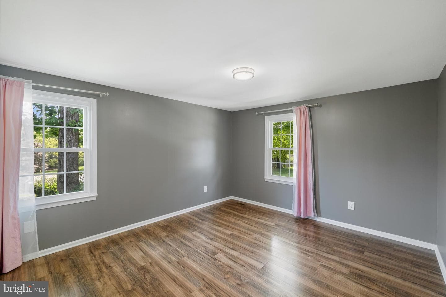 14564 Woodland Ridge Drive photo 32