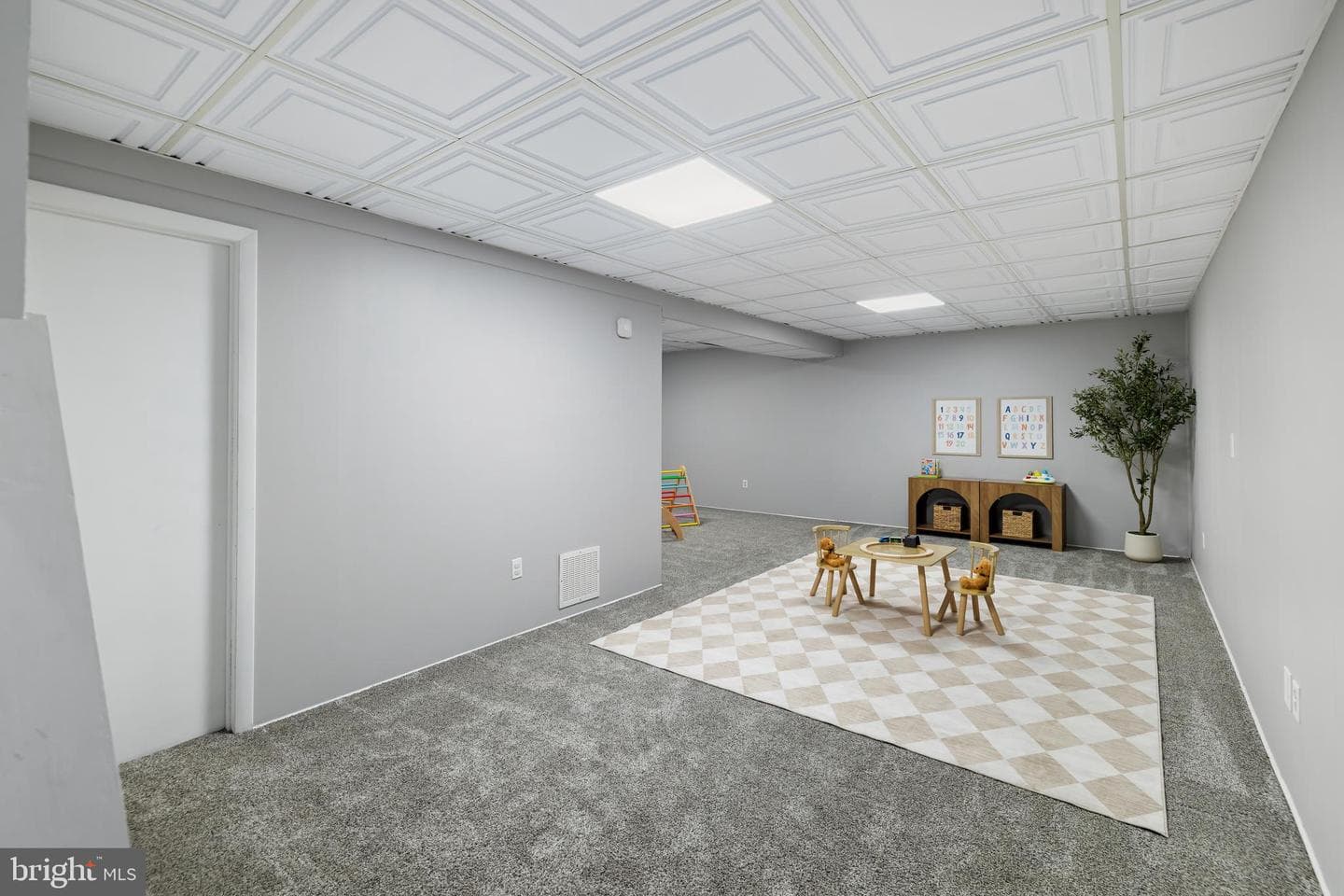 14564 Woodland Ridge Drive photo 35