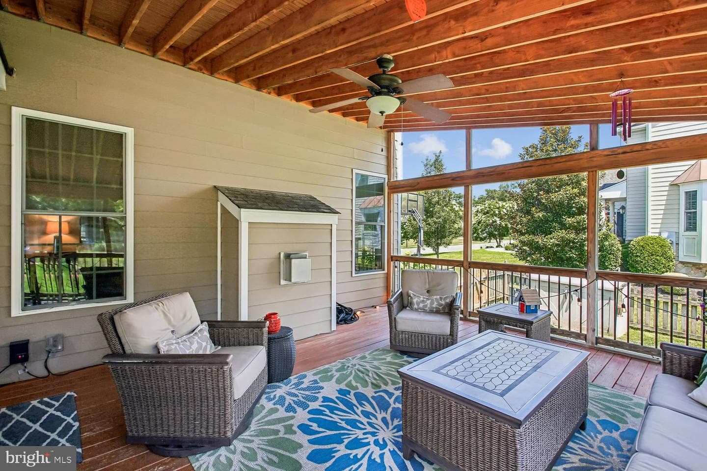 9423 Ferry Landing Court photo 23