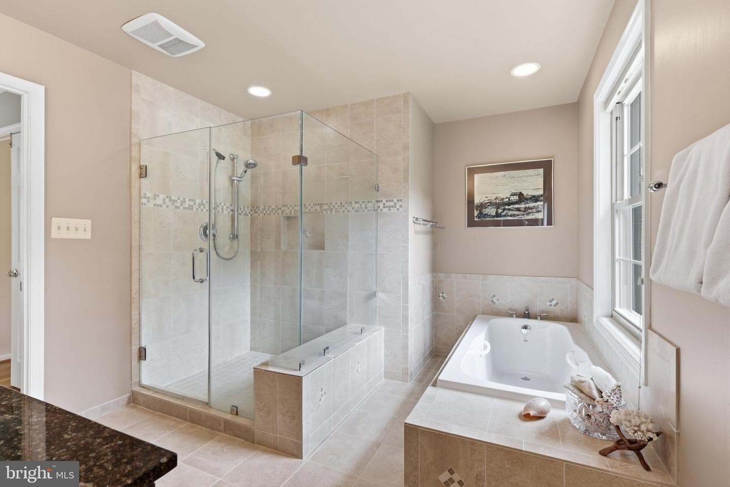 10159 Wavell Road photo 28