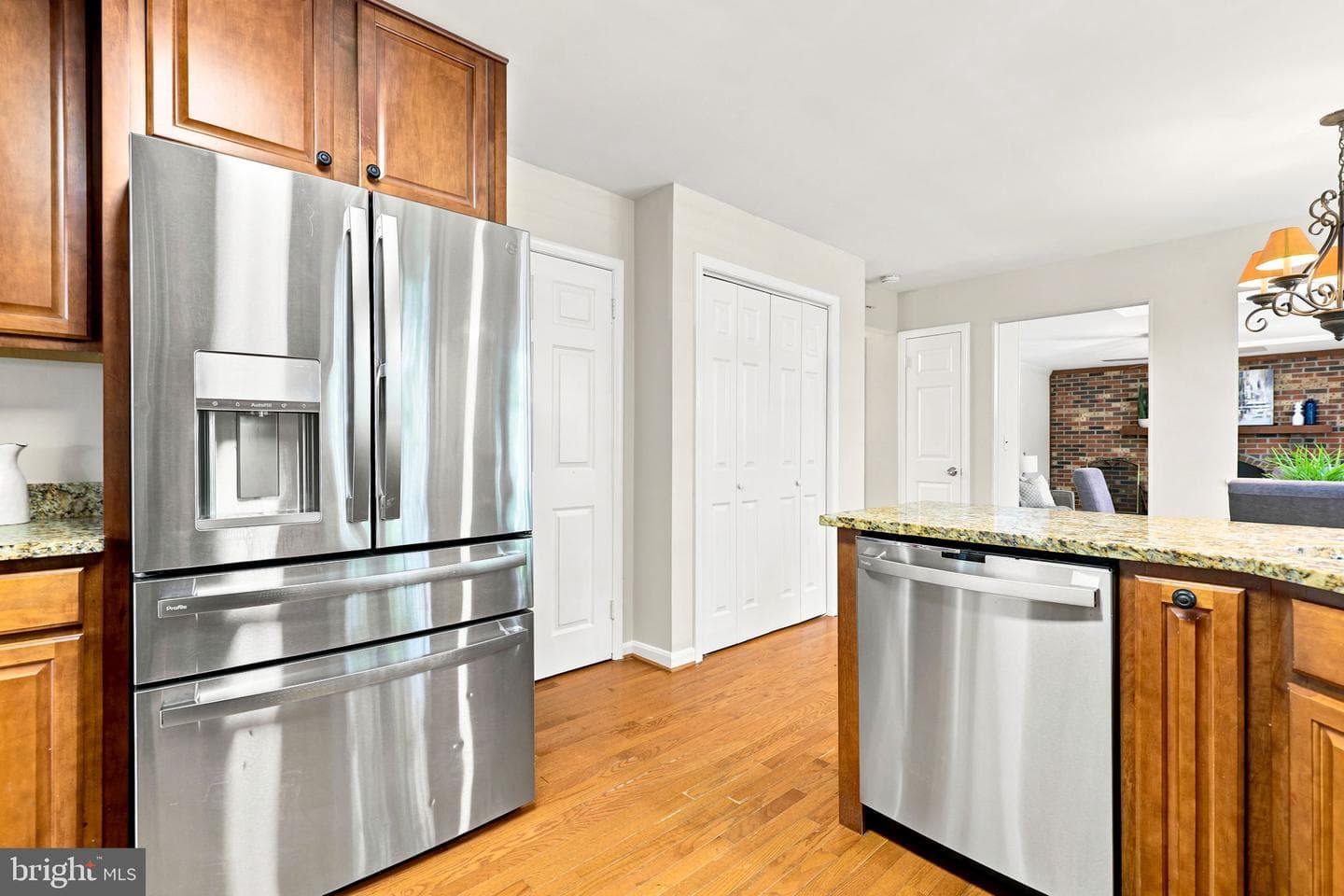 9811 Vertain Court photo 11