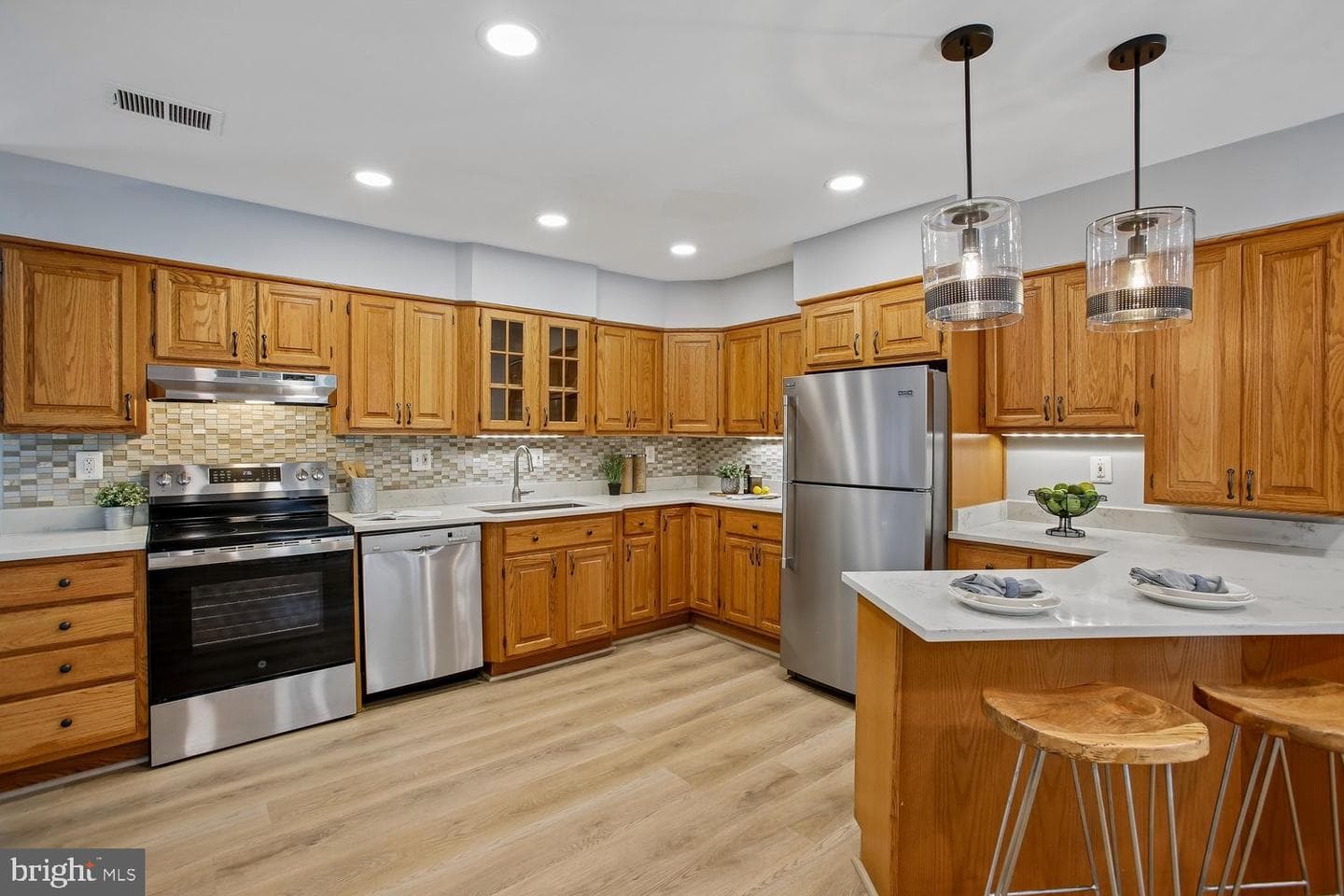 2407 Glade Bank Way photo 6