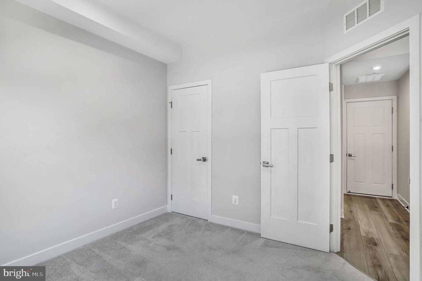13983 Airfoil Road photo 9