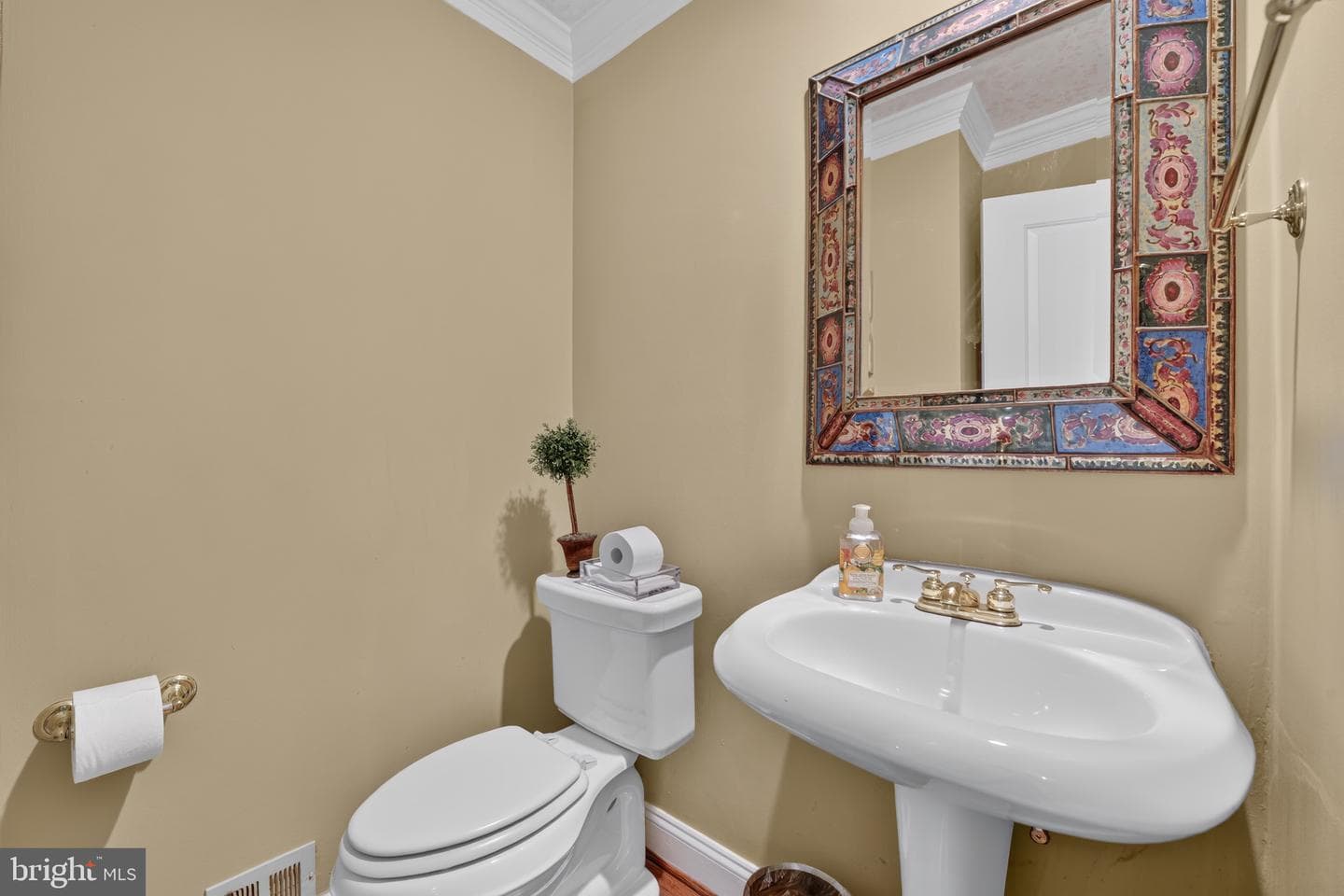 11801 Riders Lane photo 17
