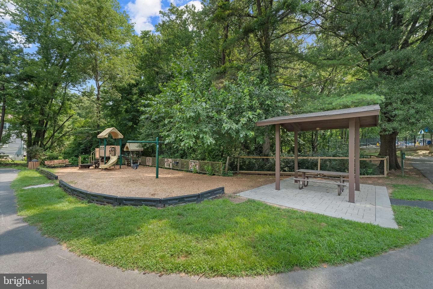 2235 Wheelwright Court photo 31
